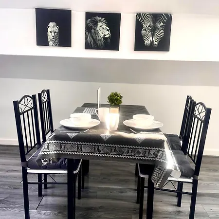 Rawson - Stylish Centre Hideaway * Bradford (West Yorkshire)